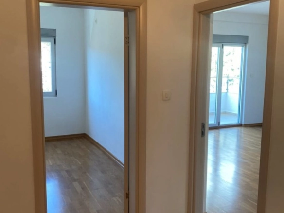Dvosoban stan 83 m² – Rafailovići, Budva — fotografija 12