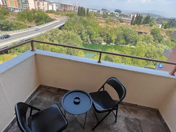 Izdavanje: Dvosoban stan 65 m² – Krivi most, Podgorica — fotografija 5