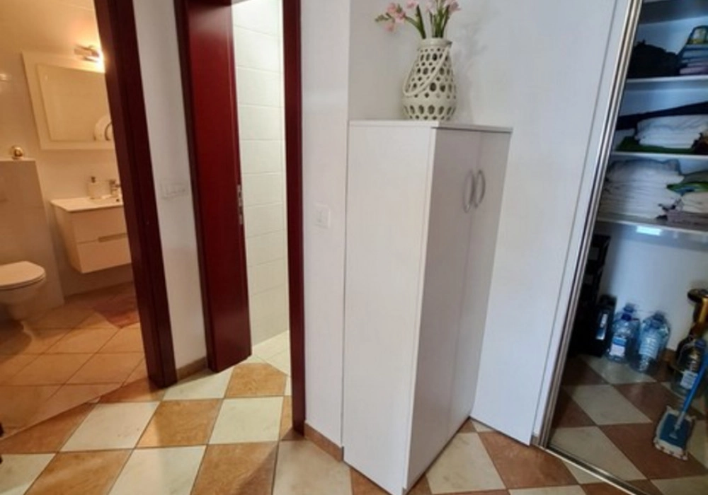 Dvosoban-stan-u-naselju-Polje-Bar-7 Dvosoban stan 68 m² – Polje, Bar — fotografija 8