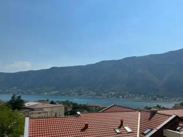 Dvosoban stan 66 m² – Dobrota, Kotor