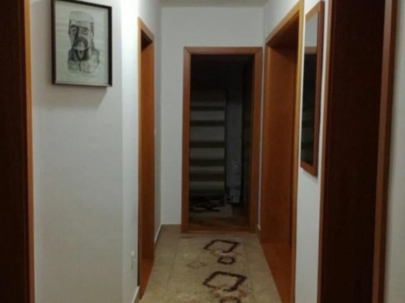 Dvosoban stan 86 m² – Rozino, Budva — fotografija 6