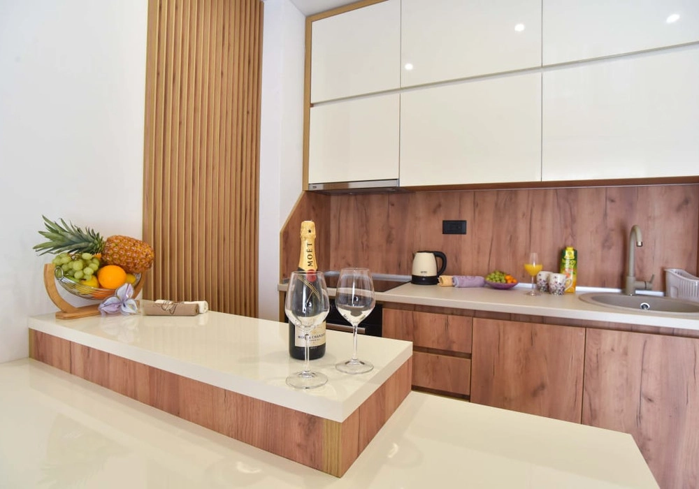 Jednosoban-stan-sa-terasom-u-Becicima-Budva-7 Jednosoban stan 43 m² – Bečići, Budva — fotografija 8