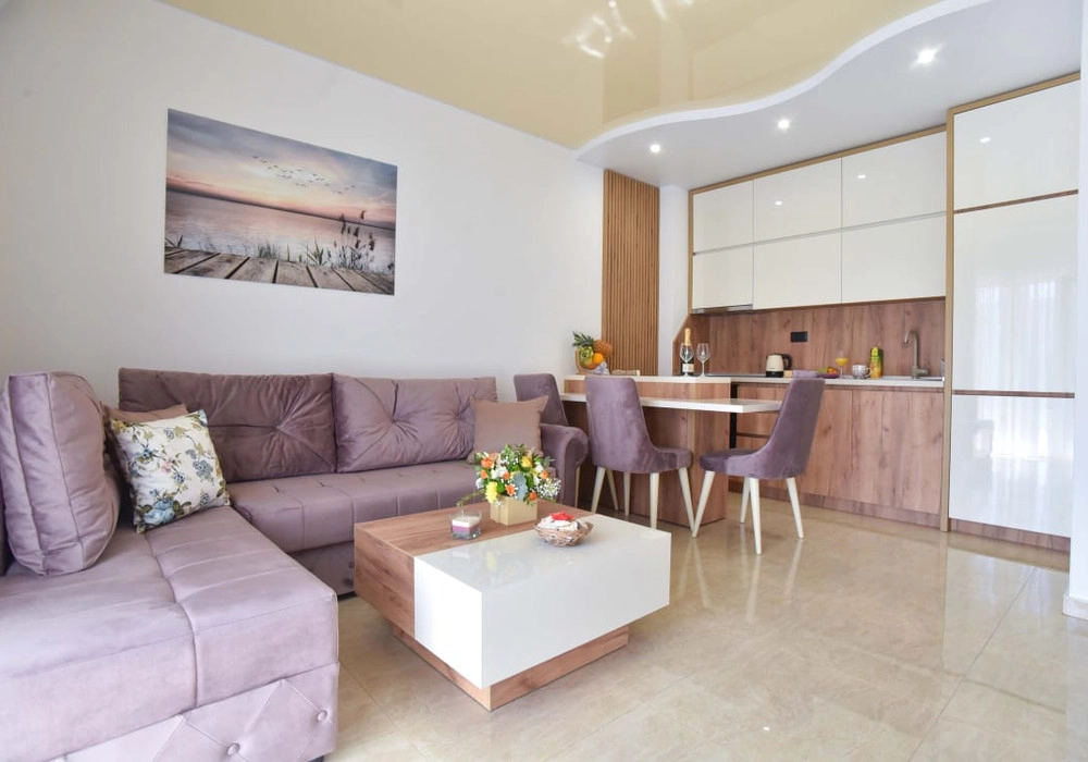 Jednosoban-stan-sa-terasom-u-Becicima-Budva-9 Jednosoban stan 43 m² – Bečići, Budva — fotografija 10