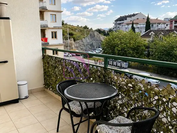 Jednosoban stan 54 m² – Vezirov most, Podgorica — fotografija 7