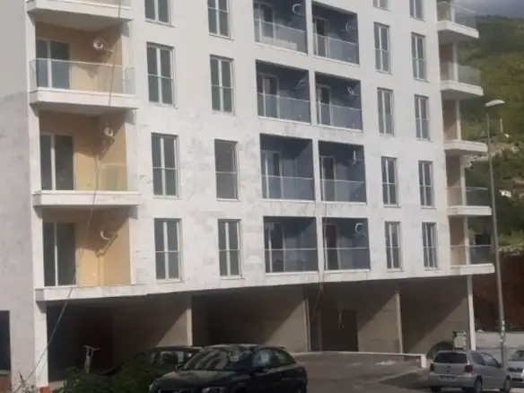Dvosoban stan 73 m² – Bečići, Budva — fotografija 9