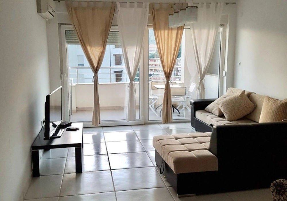 Dvosoban-stan-s-pogledom-na-more-u-Rafailovicima-Budva-1 Dvosoban stan 77 m² – Rafailovići, Budva — fotografija 2