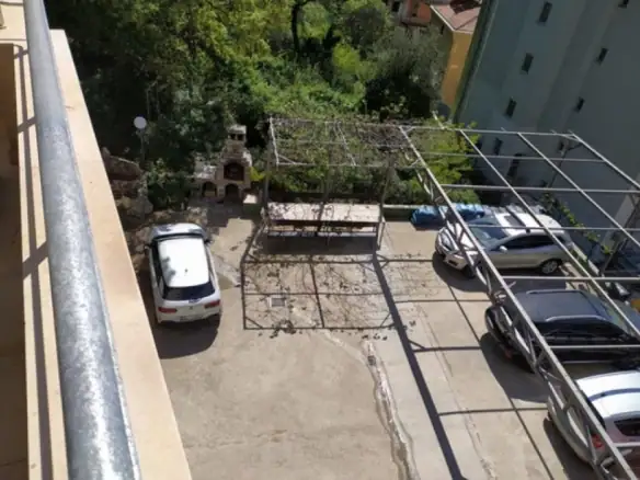 Dvosoban stan 77 m² – Rafailovići, Budva — fotografija 15