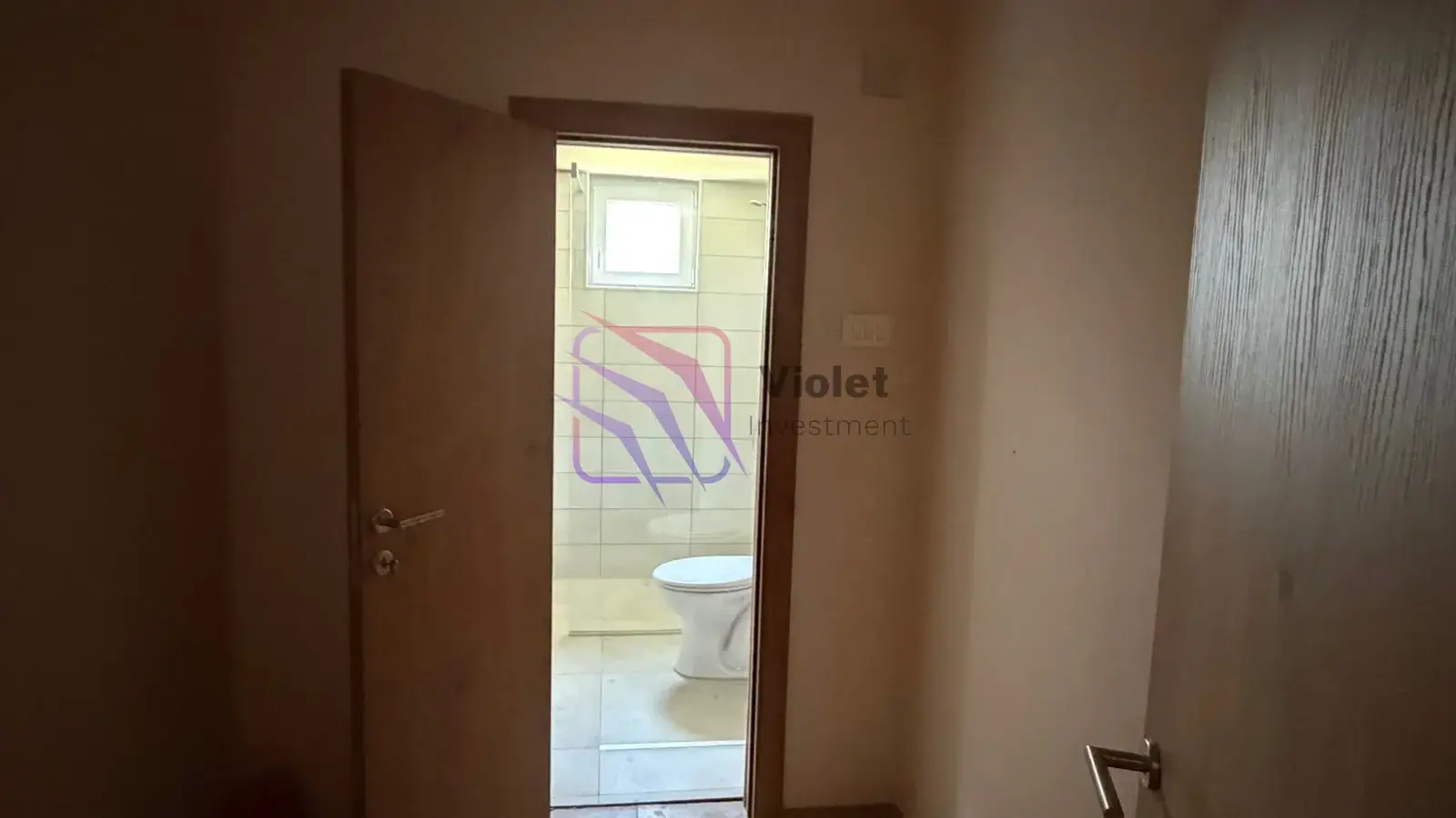 Dvosoban-stan-u-naselju-Dalmatinska-Podgorica-4 Izdavanje: Dvosoban stan 90 m² – Dalmatinska, Podgorica — fotografija 5