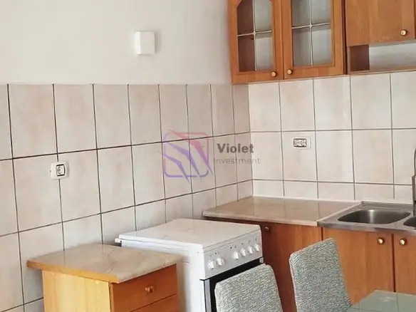 Namještena garsonjera u Zabjelu, Podgorica — fotografija 6