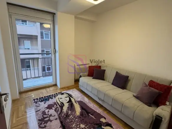 Izdavanje: Trosoban stan 92 m² – Krivi most, Podgorica — fotografija 9
