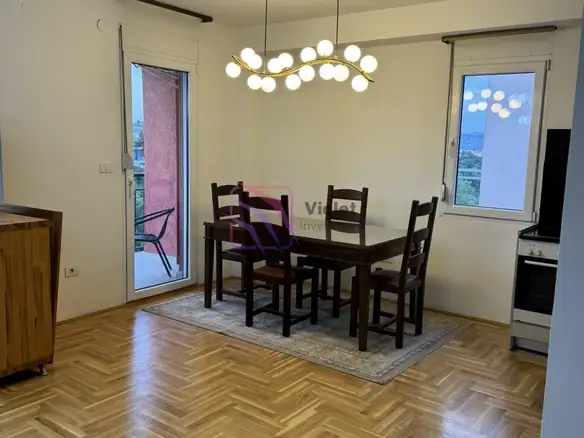 Izdavanje: Trosoban stan 92 m² – Krivi most, Podgorica — fotografija 11