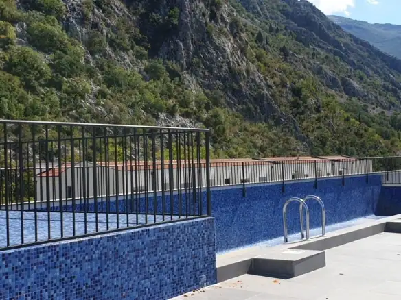 Dvosoban stan 75 m² – Dobrota, Kotor — fotografija 9