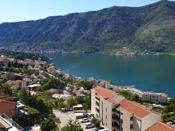 Dvosoban stan 75 m² – Dobrota, Kotor — fotografija 12