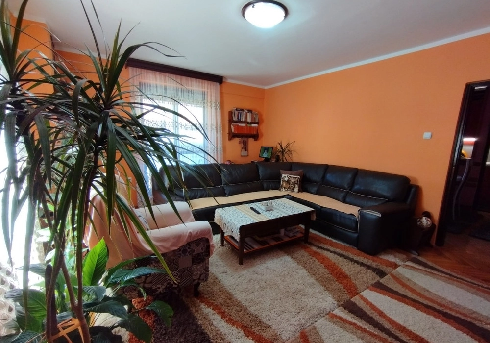 Dvosoban-stan-sa-terasom-u-Dobroti-Kotor-2 Dvosoban stan 96 m² – Dobrota, Kotor — fotografija 3