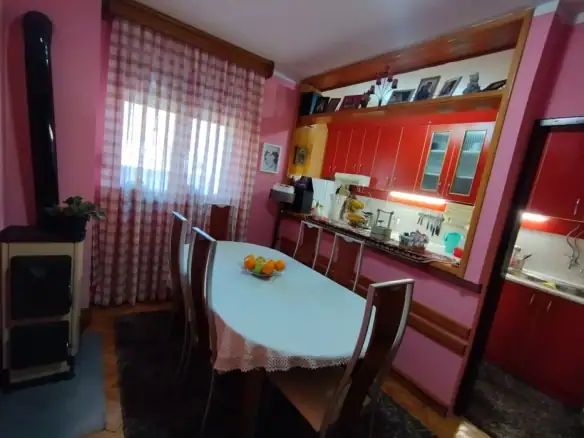 Dvosoban stan 96 m² – Dobrota, Kotor — fotografija 8