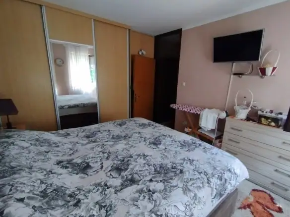 Dvosoban stan 96 m² – Dobrota, Kotor — fotografija 15
