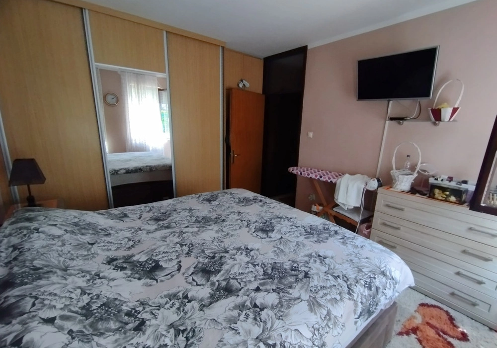 Dvosoban-stan-sa-terasom-u-Dobroti-Kotor-14 Dvosoban stan 96 m² – Dobrota, Kotor — fotografija 15