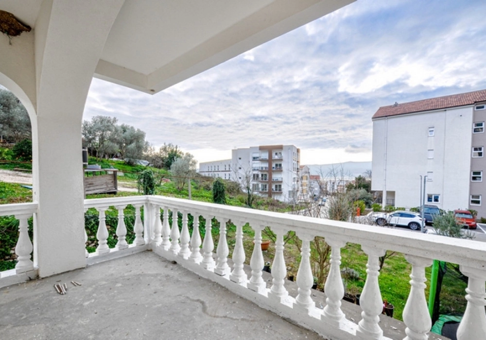 Dvosoban-stan-u-Mazini-Tivat-1 Dvosoban stan 116 m² – Mažina, Tivat — fotografija 2