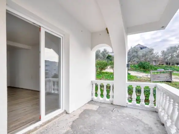 Dvosoban stan 116 m² – Mažina, Tivat — fotografija 3