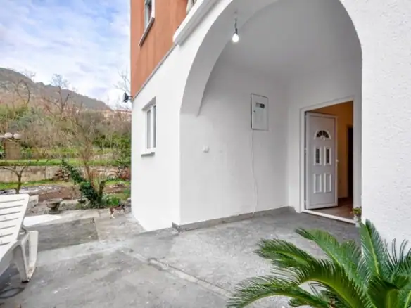 Dvosoban stan 116 m² – Mažina, Tivat — fotografija 6