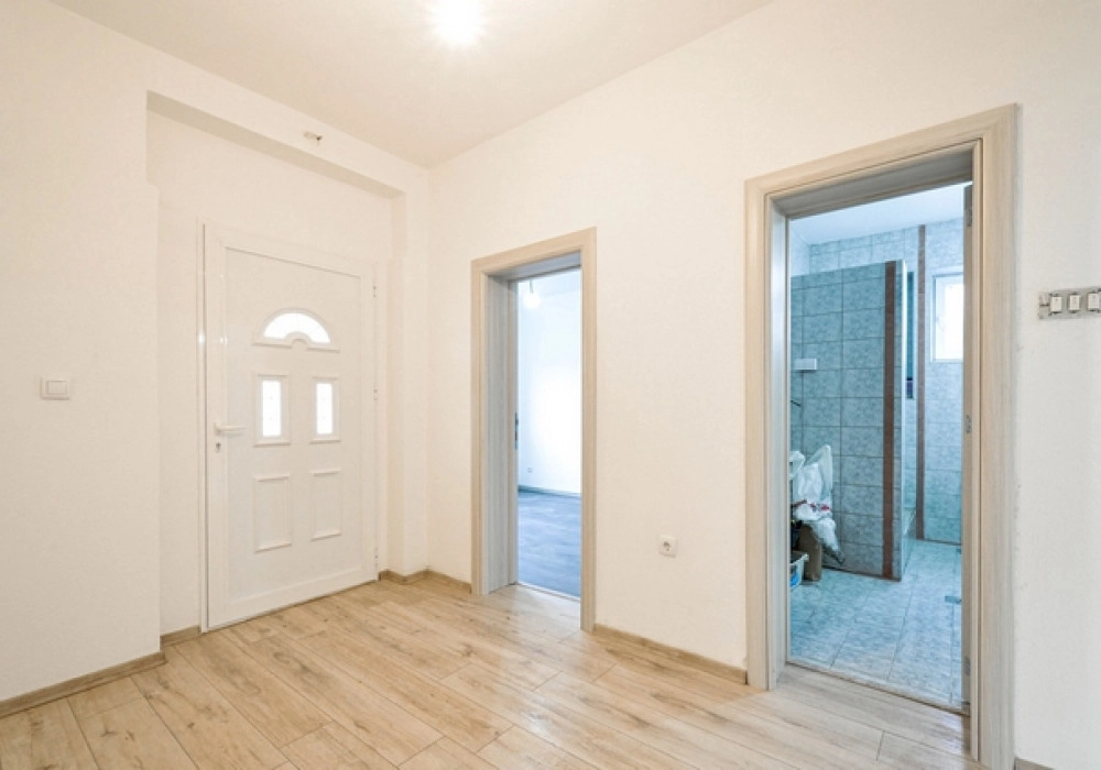 Dvosoban-stan-u-Mazini-Tivat-11 Dvosoban stan 116 m² – Mažina, Tivat — fotografija 12