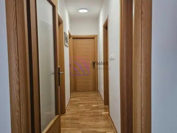 Izdavanje: Trosoban stan 91 m² – Zagorič, Podgorica — fotografija 11
