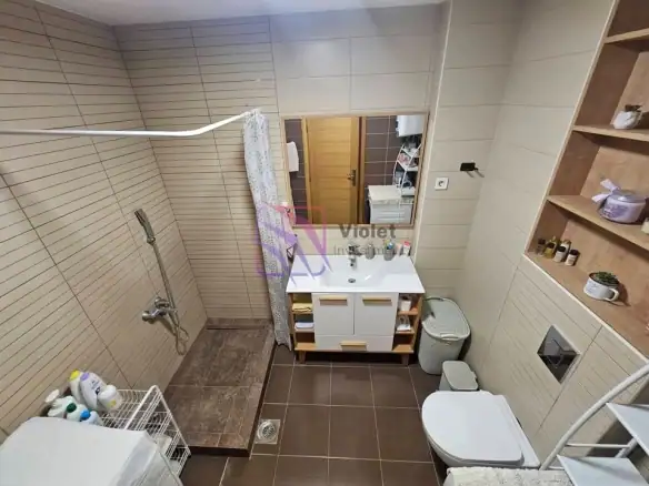 Izdavanje: Trosoban stan 91 m² – Zagorič, Podgorica — fotografija 13