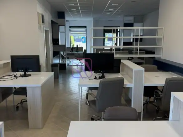 Poslovni prostor 98 m²