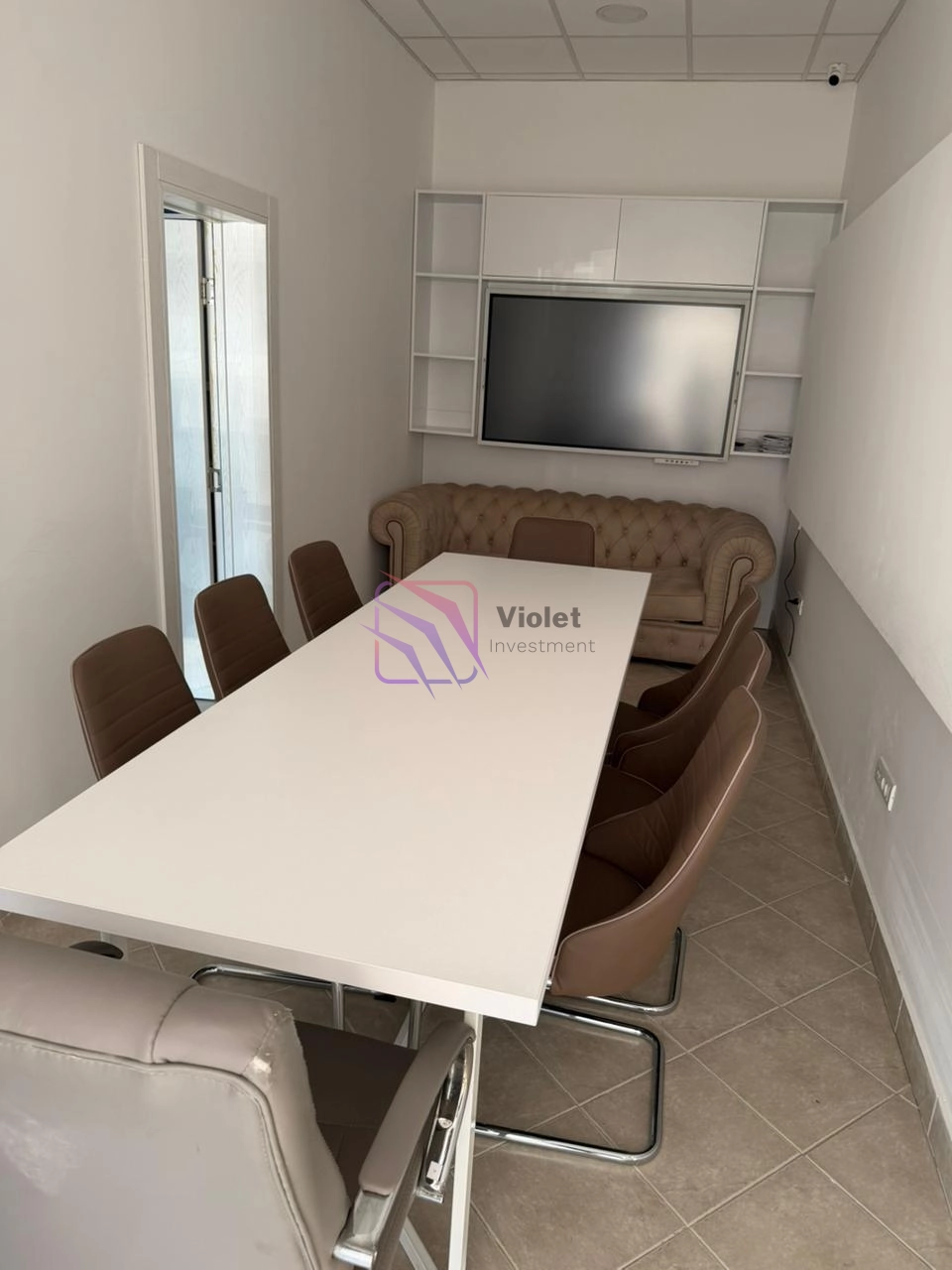 Poslovni-prostor-98-m²-Stari-aerodrom-Podgorica-5 Izdavanje: Poslovni prostor 98 m² – Stari aerodrom, Podgorica — fotografija 6