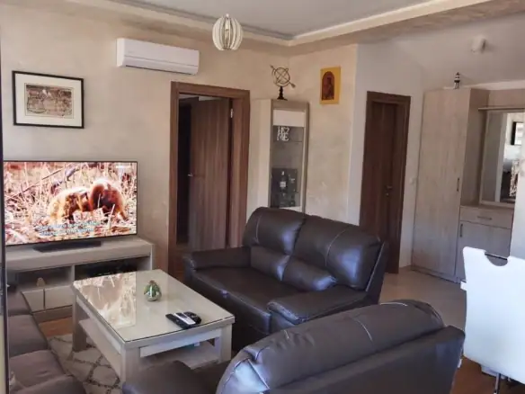 Dvosoban stan 67 m² – Dobrota, Kotor — fotografija 2