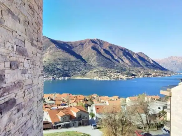 Dvosoban stan 67 m² – Dobrota, Kotor — fotografija 5