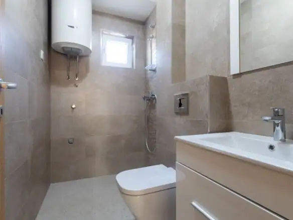 Dvosoban stan 88 m² – Bečići, Budva — fotografija 7