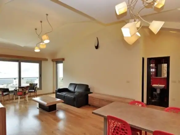 Dvosoban stan 81 m² – Dobrota, Kotor — fotografija 5