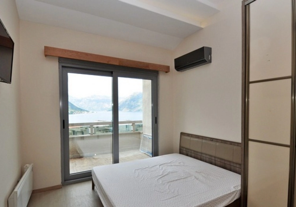 Dvosoban-stan-sa-pogledom-na-more-u-Dobroti-Kotor-7 Dvosoban stan 81 m² – Dobrota, Kotor — fotografija 8