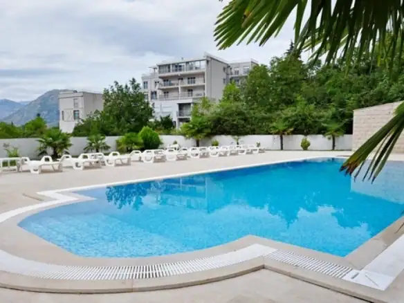 Dvosoban stan 81 m² – Dobrota, Kotor — fotografija 11