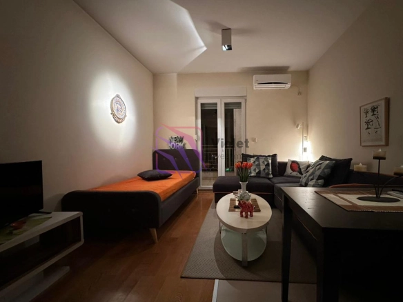 Izdavanje: Garsonjera 29 m² – Blok 6, Podgorica — fotografija 7