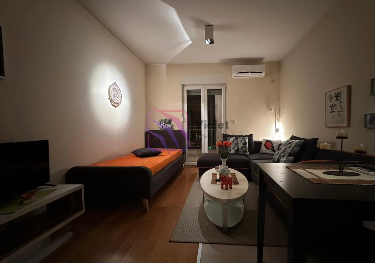 Namjestena-garsonjera-u-Bloku-6-Podgorica-6 Izdavanje: Garsonjera 29 m² – Blok 6, Podgorica — fotografija 7