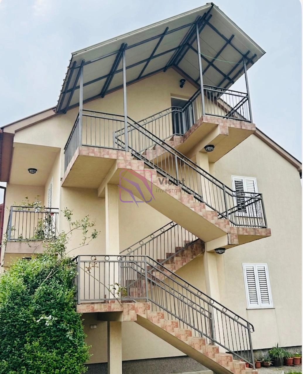 Dvosoban-stan-u-naselju-Dalmatinska-Podgorica-1 Izdavanje: Dvosoban stan 70 m² – Dalmatinska, Podgorica — fotografija 2