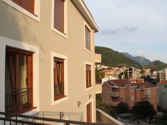 Dvosoban stan 76 m² – Petrovac, Budva — fotografija 10