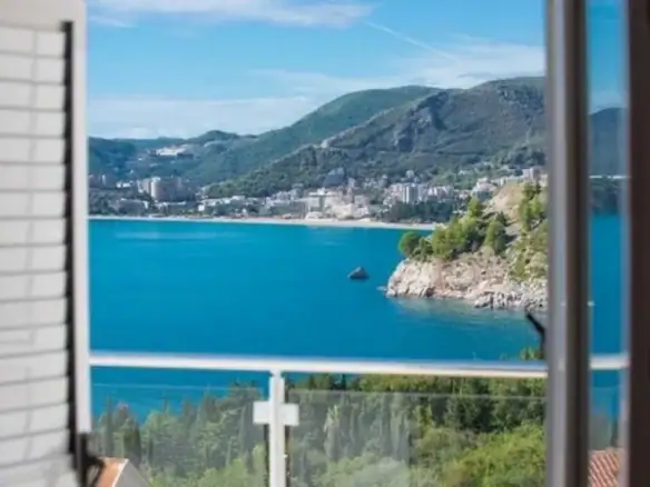Dvosoban stan 69 m² – Kamenovo, Budva — fotografija 2