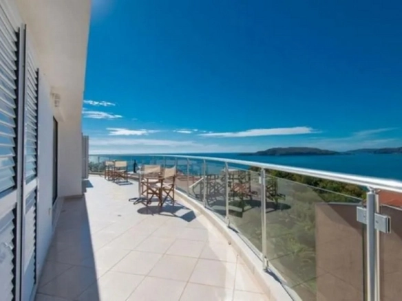 Dvosoban stan 69 m² – Kamenovo, Budva — fotografija 10