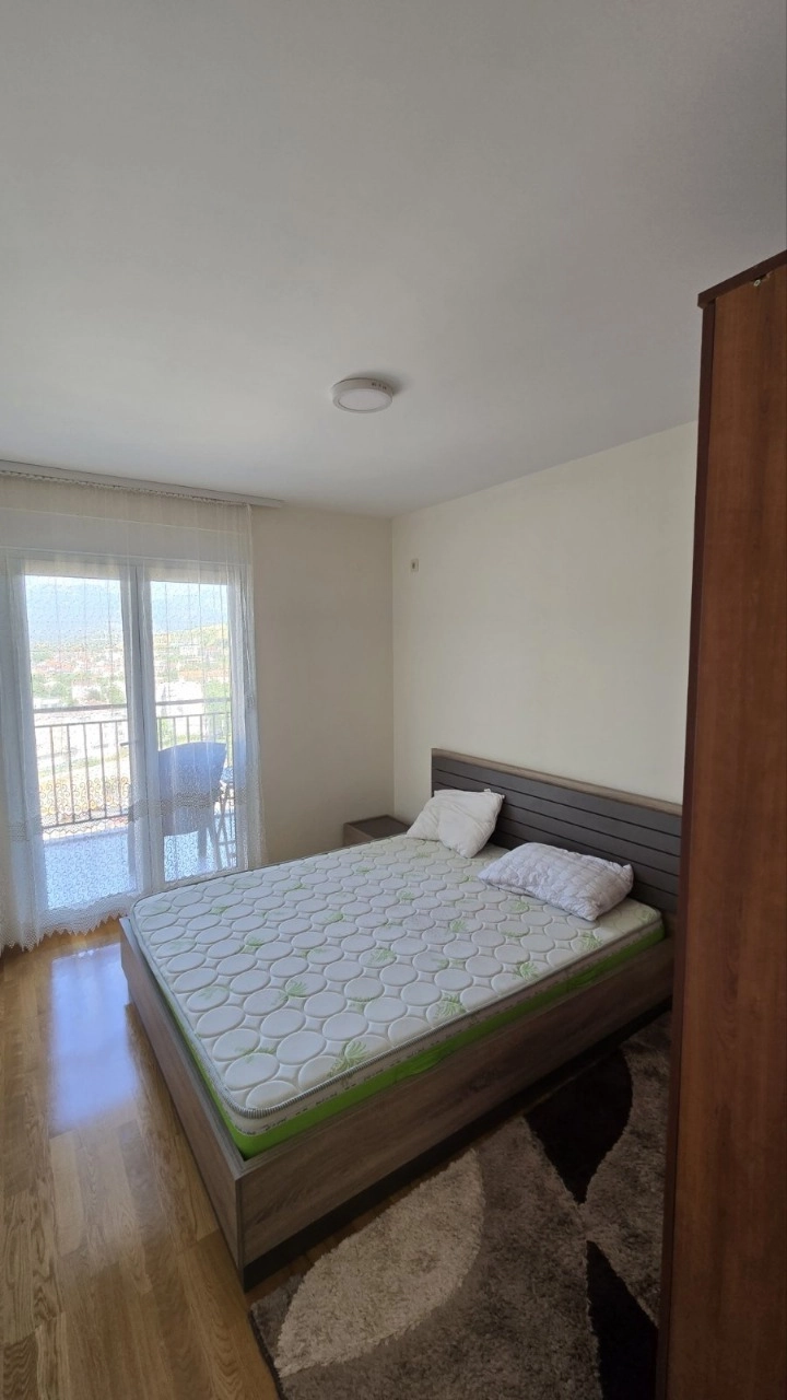 Jednosoban-stan-44-m²-u-Zagoricu-Podgorica-10 Izdavanje: Jednosoban stan 44 m² – Zagorič, Podgorica — fotografija 11