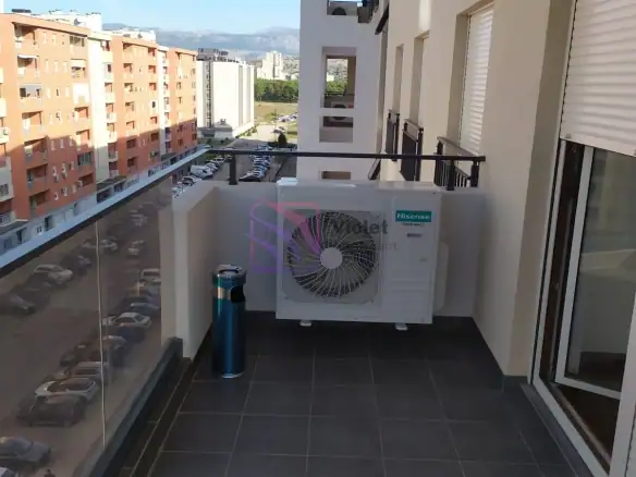 Izdavanje: Trosoban stan 93 m² – Master kvart, Podgorica — fotografija 7