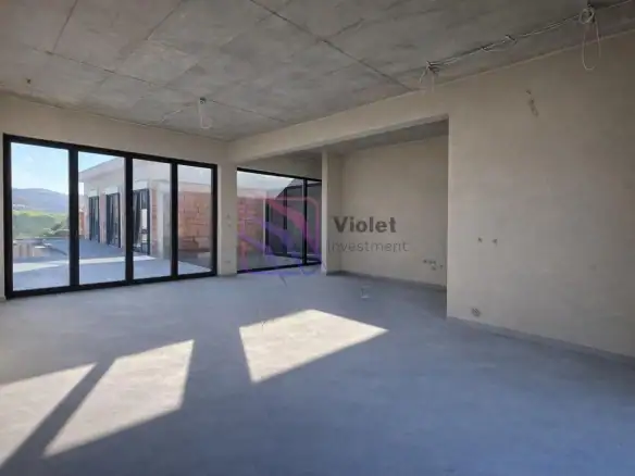 Kuća 259 m² – Farmaci, Podgorica — fotografija 12