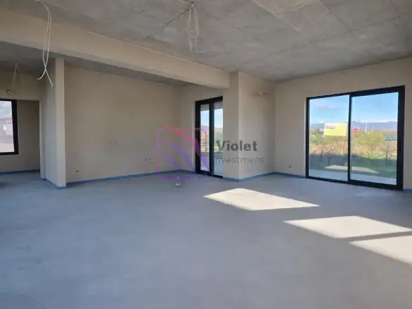Kuća 259 m² – Farmaci, Podgorica — fotografija 15