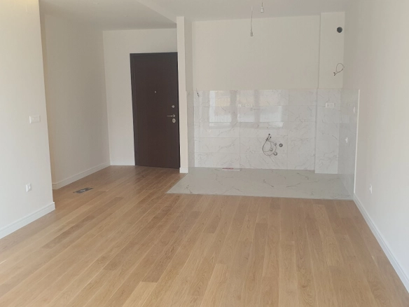 Izdavanje: Dvosoban stan 82 m² – Kruševac, Podgorica — fotografija 10