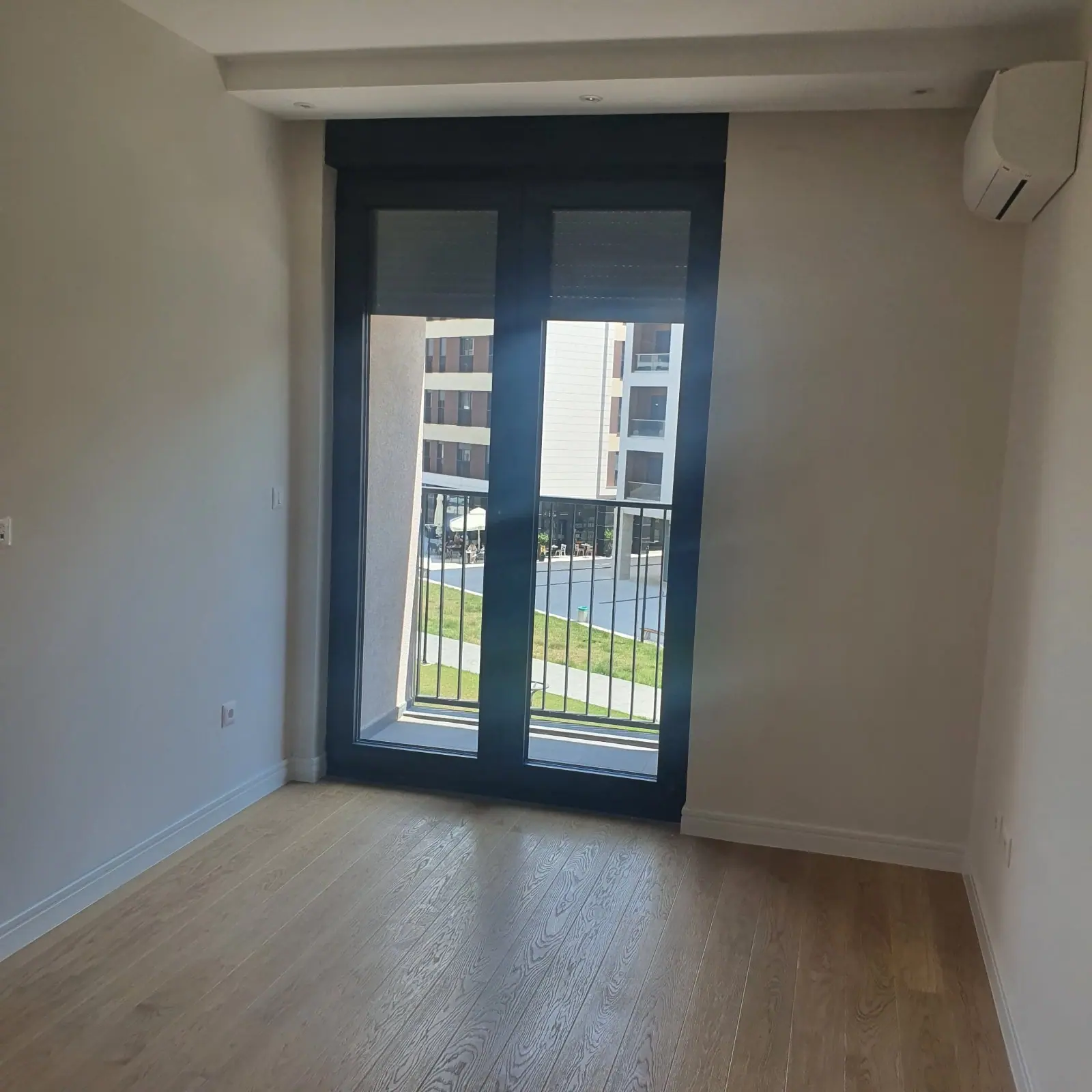 Dvosoban-stan-u-rezidenciji-LINEA-Podgorica-11 Izdavanje: Dvosoban stan 82 m² – Kruševac, Podgorica — fotografija 12