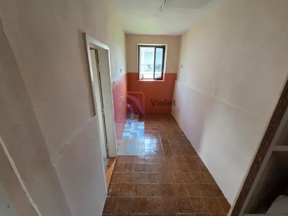 Izdavanje: Poslovni prostor 90 m² – Gornja Gorica, Podgorica — fotografija 6