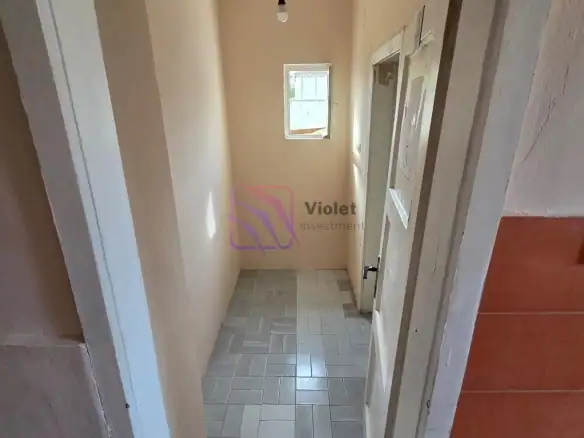 Izdavanje: Poslovni prostor 90 m² – Gornja Gorica, Podgorica — fotografija 8