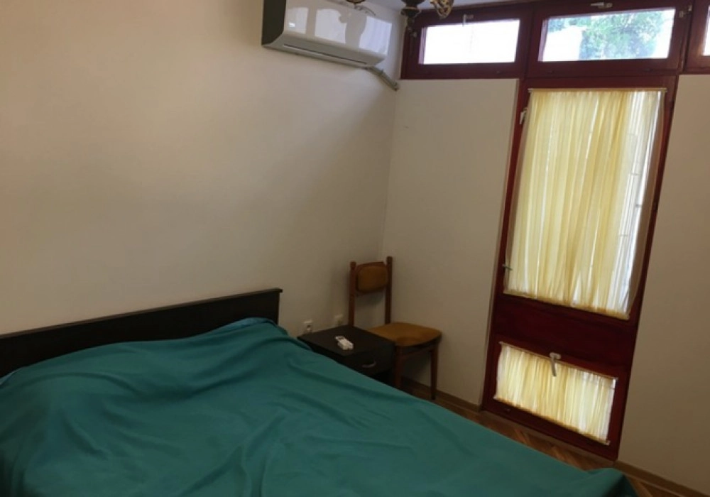 Dvosoban-stan-sa-dvoristem-u-Petrovcu-Budva-6 Dvosoban stan 15 m² – Petrovac, Budva — fotografija 7